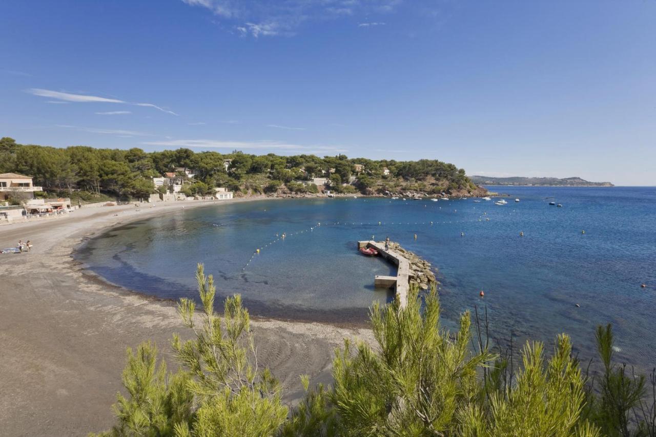 Les Bois Flottes . Plage De La Verne Ла-Сейн-сюр-Мер Екстер'єр фото