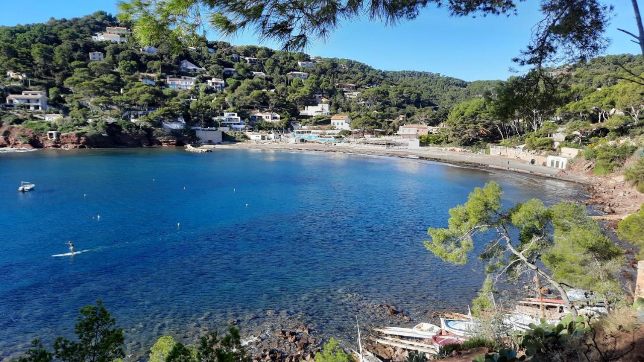 Les Bois Flottes . Plage De La Verne Ла-Сейн-сюр-Мер Екстер'єр фото